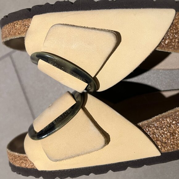 Madrid Big Buckle Nubuck Leather Almond Sandals Size EU 39 (8-8.5 US) - Picture 3 of 11